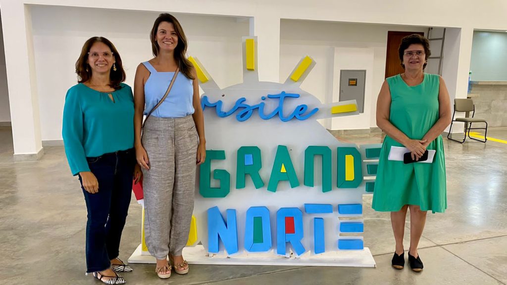 03créditoBethMedeiros